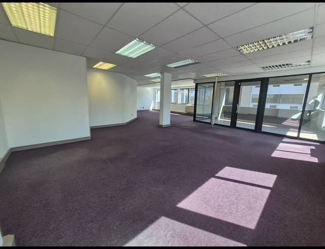 550M² OFFICE TO LET IN MORNINGSIDE